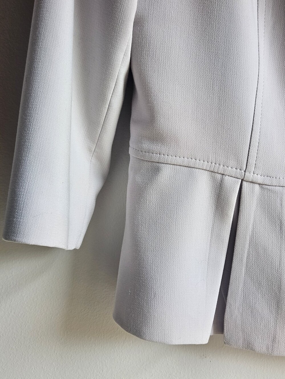 WHBM Flirty-Hem Peplum Blazer in Women's 6 - Picture 7 of 16